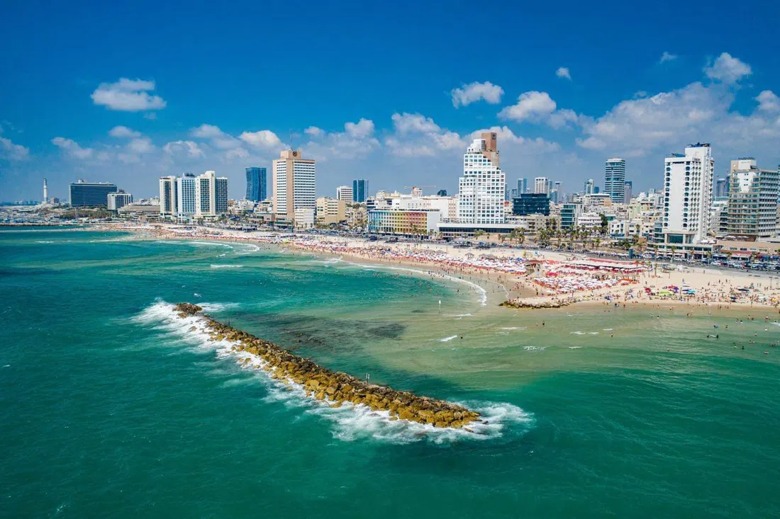 Tel Aviv Promenade (Tayelet) e as praias da cidade, Tel Aviv