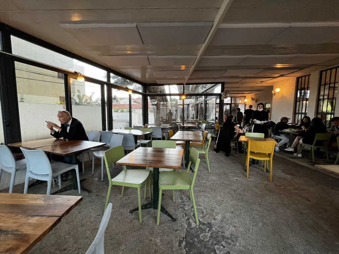 Suzana, Tel Aviv