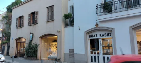 Walking Neve Tzedek in Tel Aviv's September Light