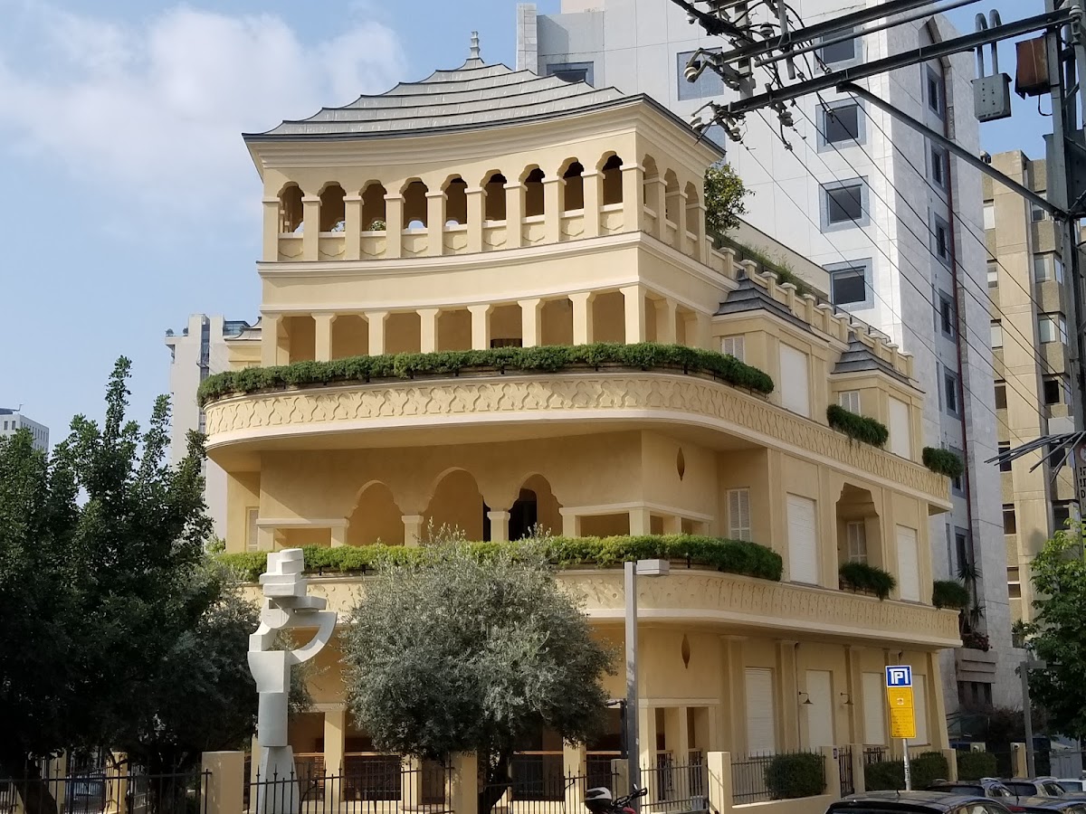 Pagoda House — photo 2